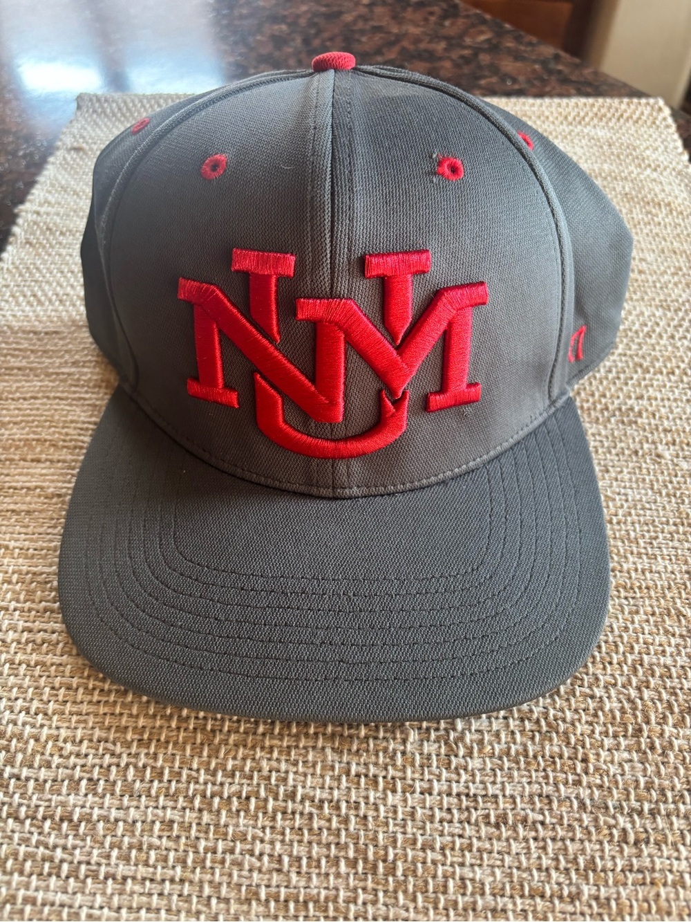 UNM logo cap